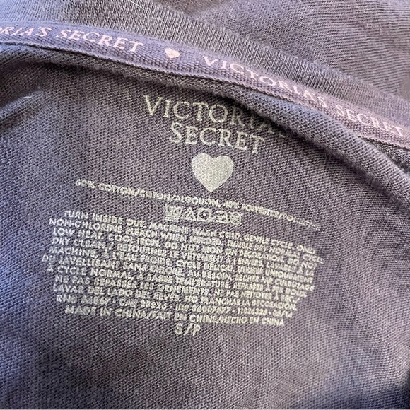 Victoria’s Secret Purple Tshirt small - Picture 3 of 4